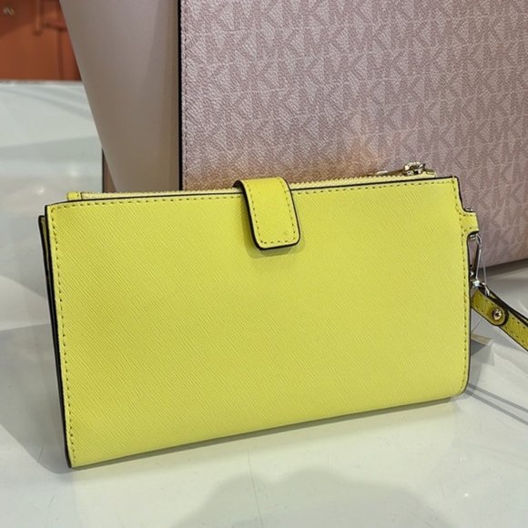 Michael Kors Jet Set Travel Large Double Zip Leather Wristlet Sunshine Yellow - Picture 15 of 16